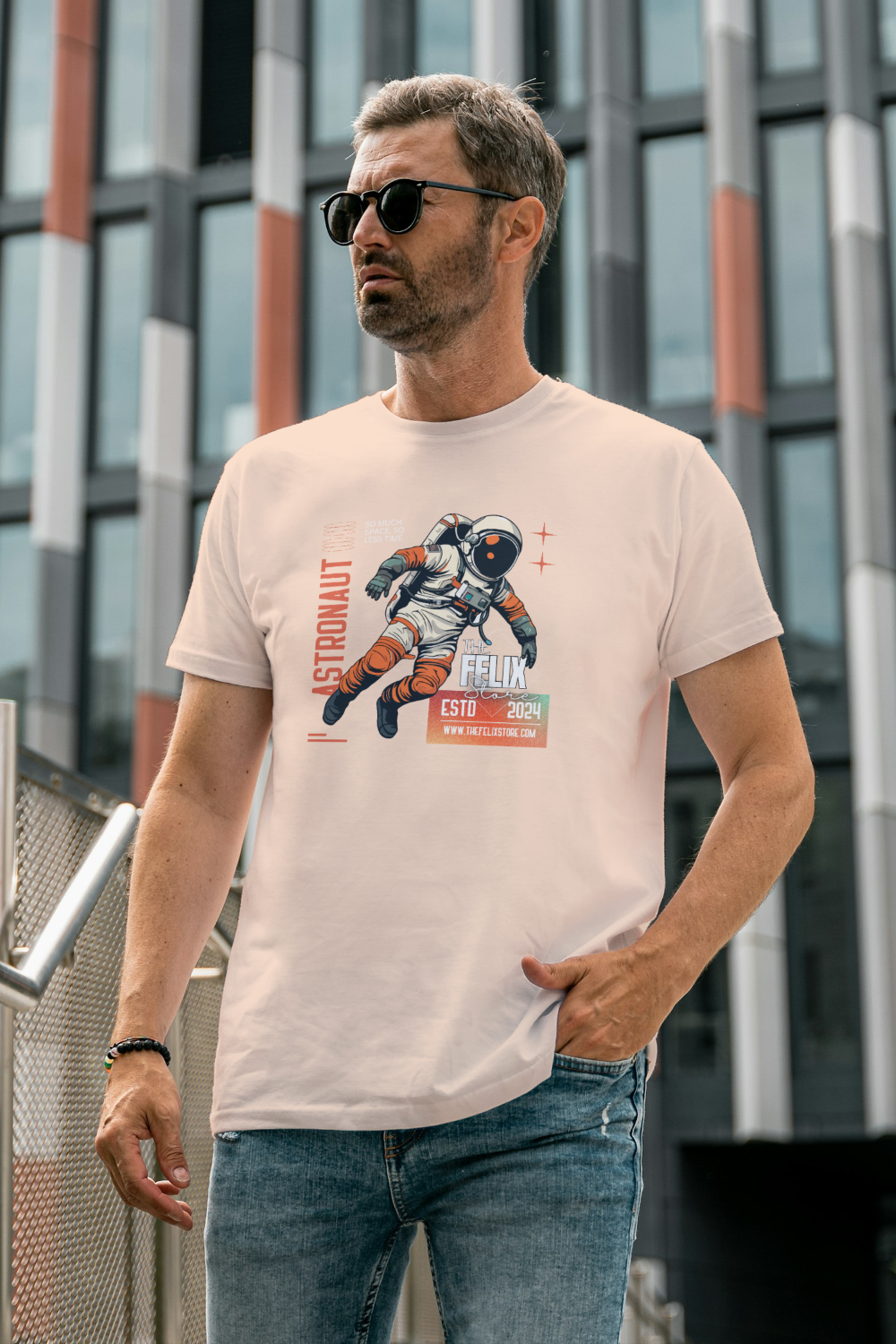 The Astronaut | Men’s Classic Round Neck T-shirt | The Felix Store - The Felix Store