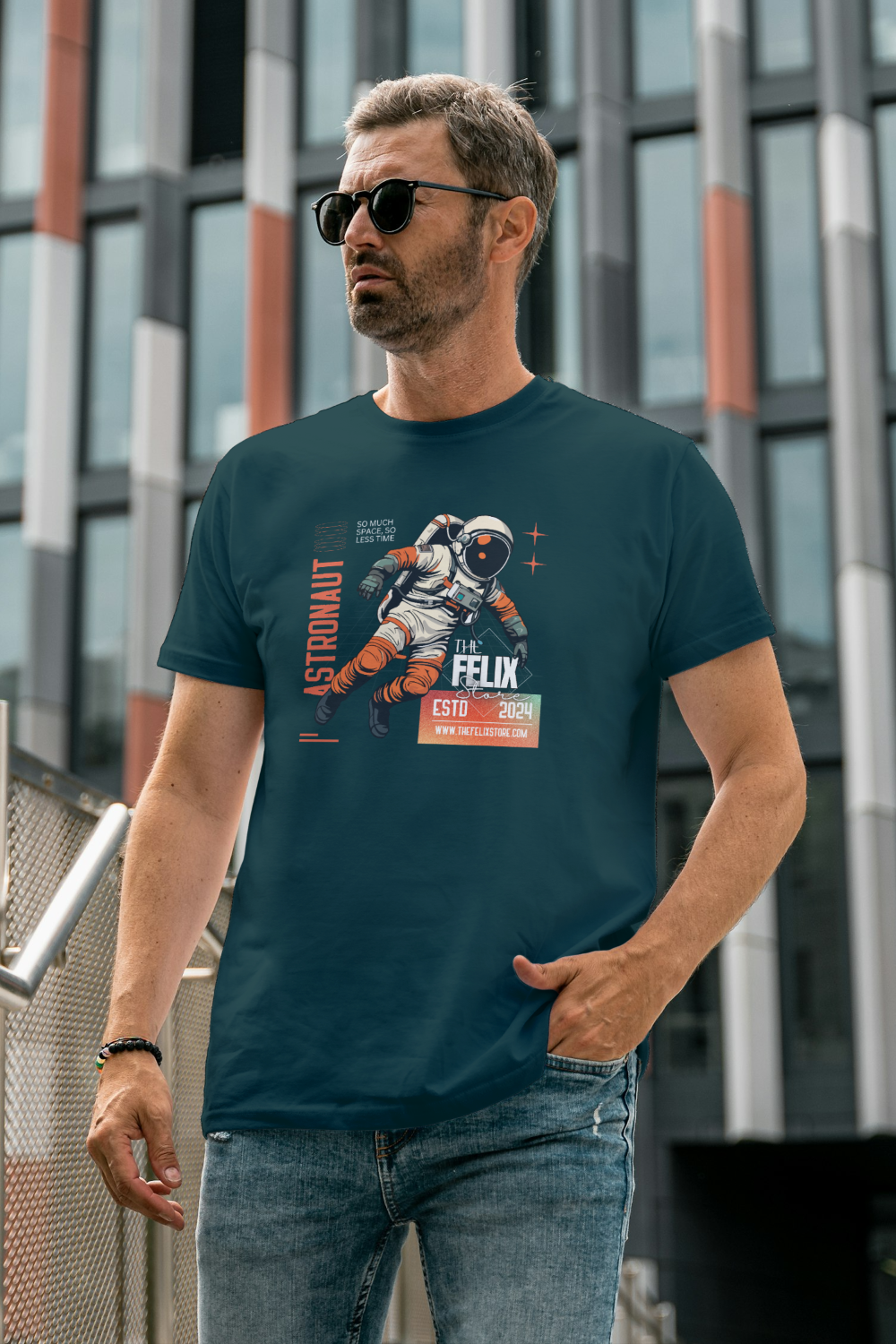 The Astronaut | Men’s Classic Round Neck T-shirt | The Felix Store - The Felix Store