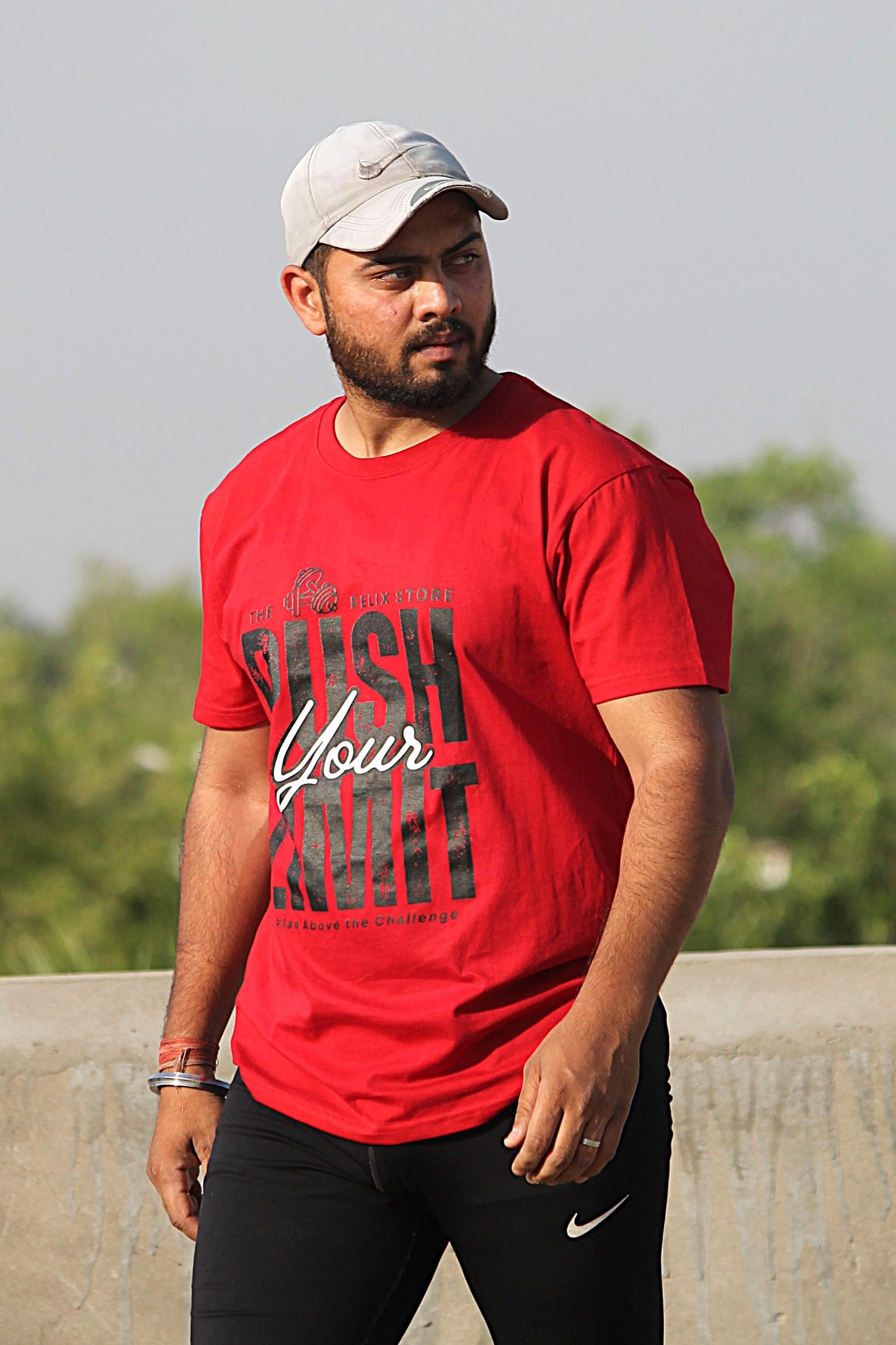"Push Your Limit" Gym T-Shirt | The Felix Store  | Premium Fitness Wear The Felix Store